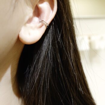 六邊形縷空耳骨夾•Ear Cuff